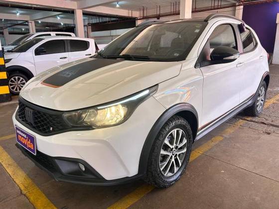 FIAT ARGO 1.3 FIREFLY FLEX TREKKING MANUAL